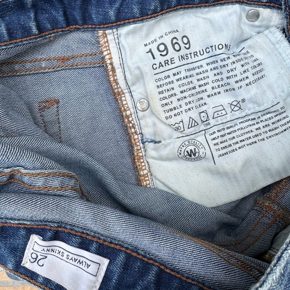 Gap 1969 Always Skinny Jeans in size 26 - Picture 2 of 3